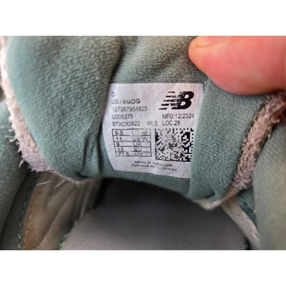 New Balance 574 Cordura Pack Shoes Mens 9.5 D Calcium New Spruce Suede Sneakers